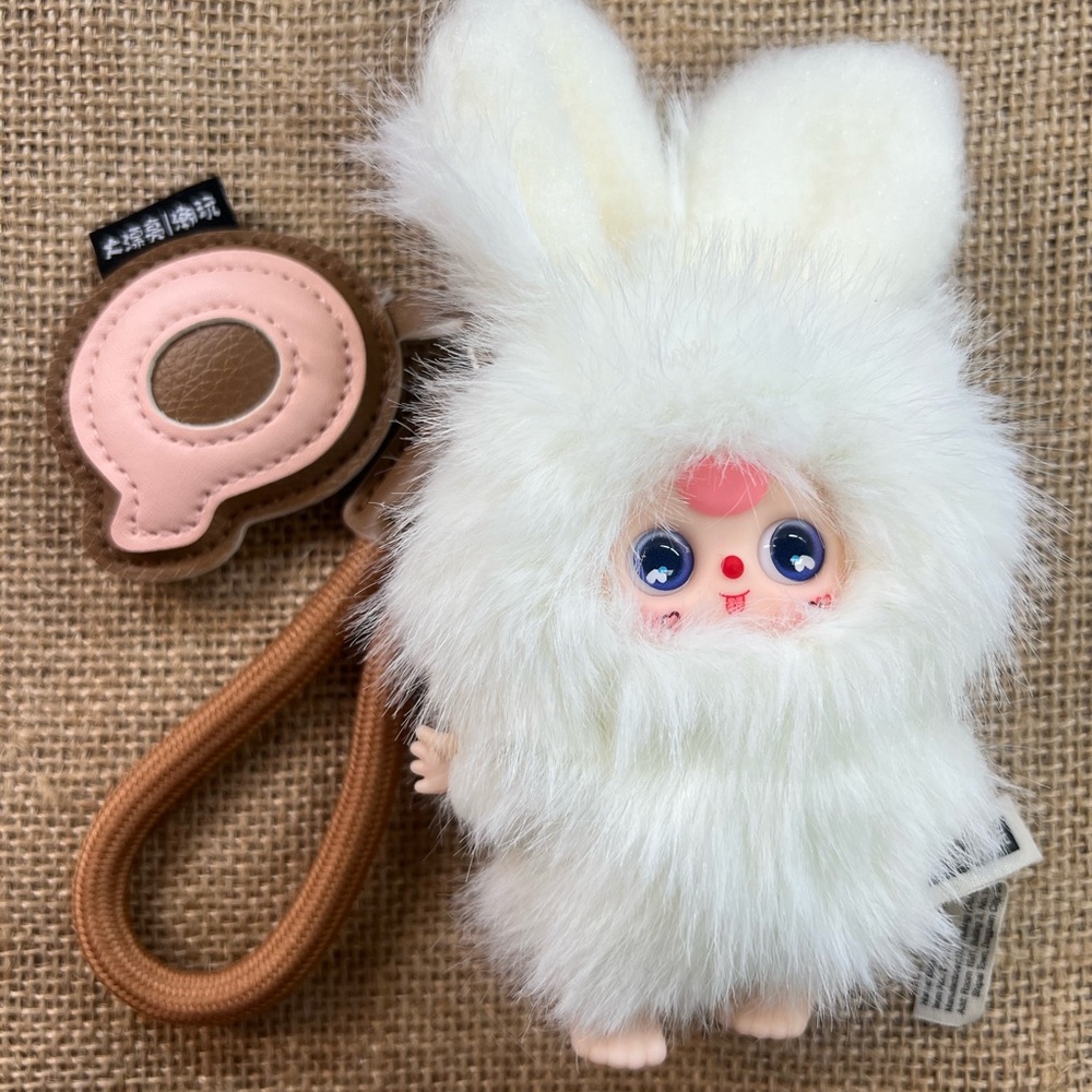 Baby Three Super Mini Bunny Plush Pendant.  Letter Q - CONFIRMED-100% Authentic.